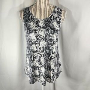 cable & gauge Black & White Snake Print Cut Out Back Sleeveless Top Size Medium